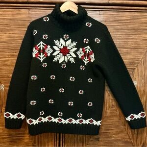 Jones New York Black and Red Sweater